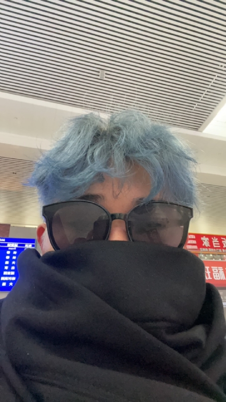 平行线的第一张照片--龙岩相亲网
