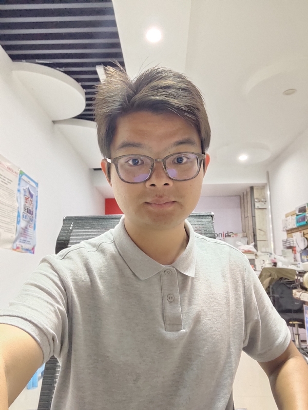 华兴通讯的第一张照片--龙岩相亲网