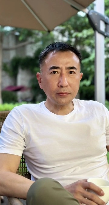 厚德载福的第一张照片--龙岩相亲网