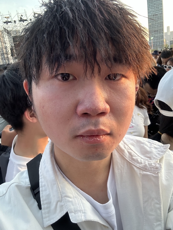 会修电脑的小杨的第一张照片--龙岩相亲网