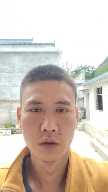 简单点的第一张照片--龙岩相亲网