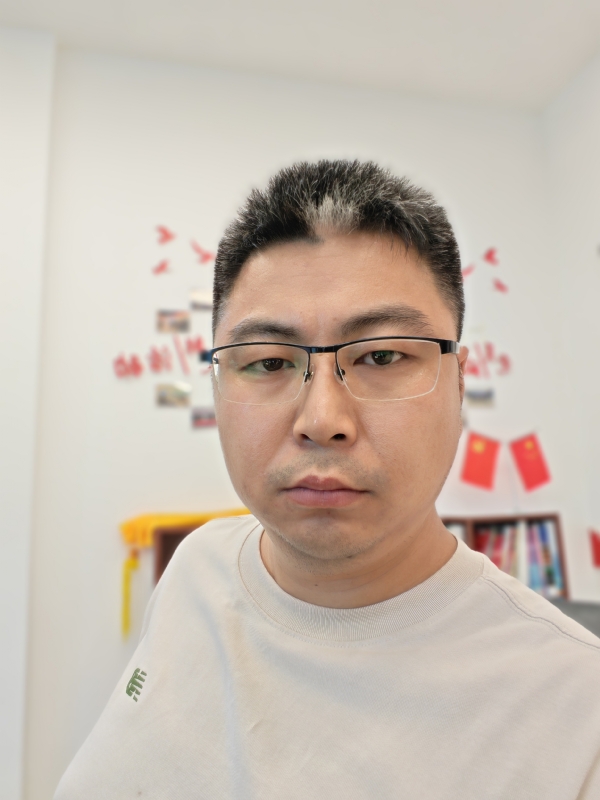 苦海寻舟的第一张照片--龙岩相亲网
